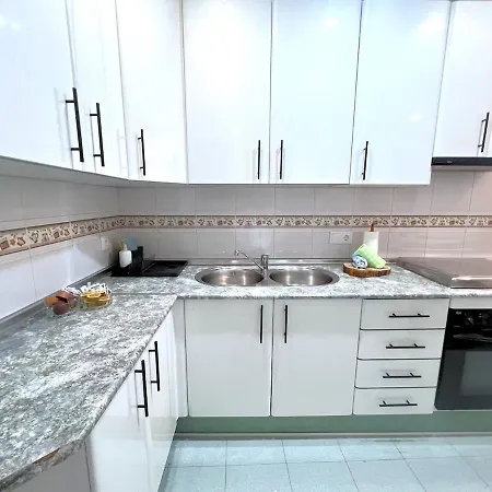 Evans Realty Bk 3 Dobles Granada